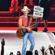 Illustration for article titled Study reveals shocking result: Country music radio is still totally dominated by dudes